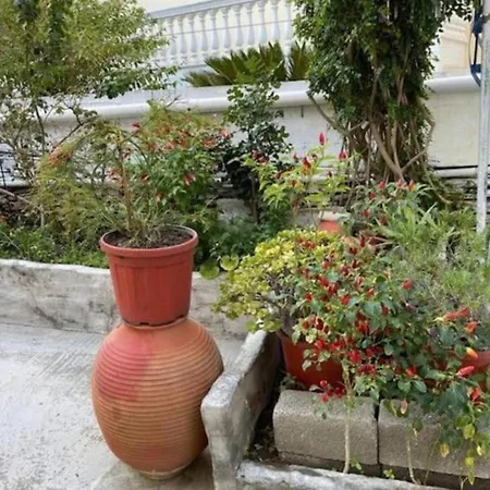 το σπίτι του νίκου και της κατερίνας בית נופש *